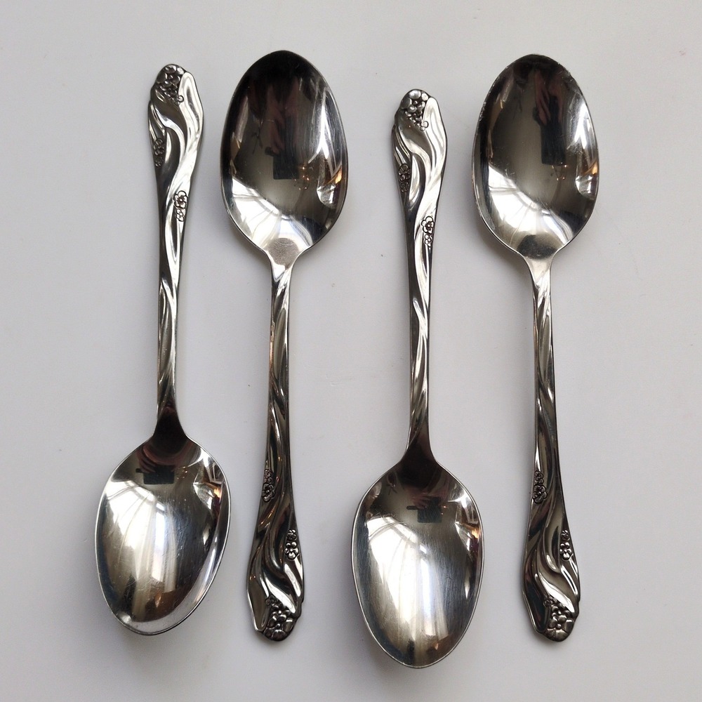 Vtg Oneida LORILEI Soup Large Spoons (4) Stainless Floral Flatware Lorelei - Picture 1 of 5
